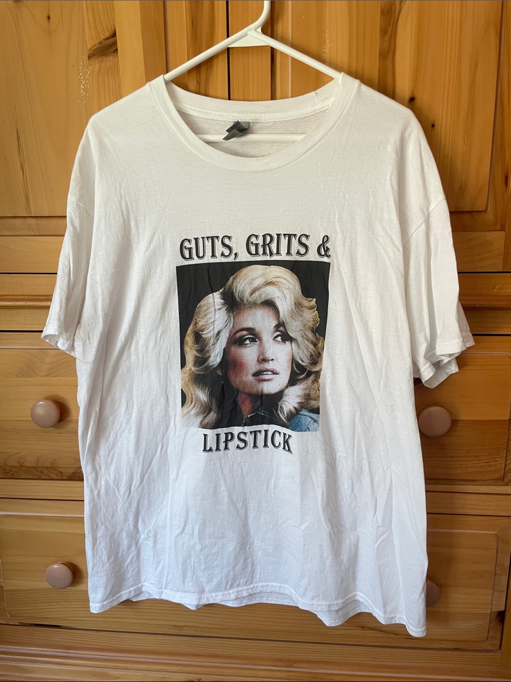 NWOT Dolly Parton Gildan White Graphic Tee - Guts, Grit & Lipstick